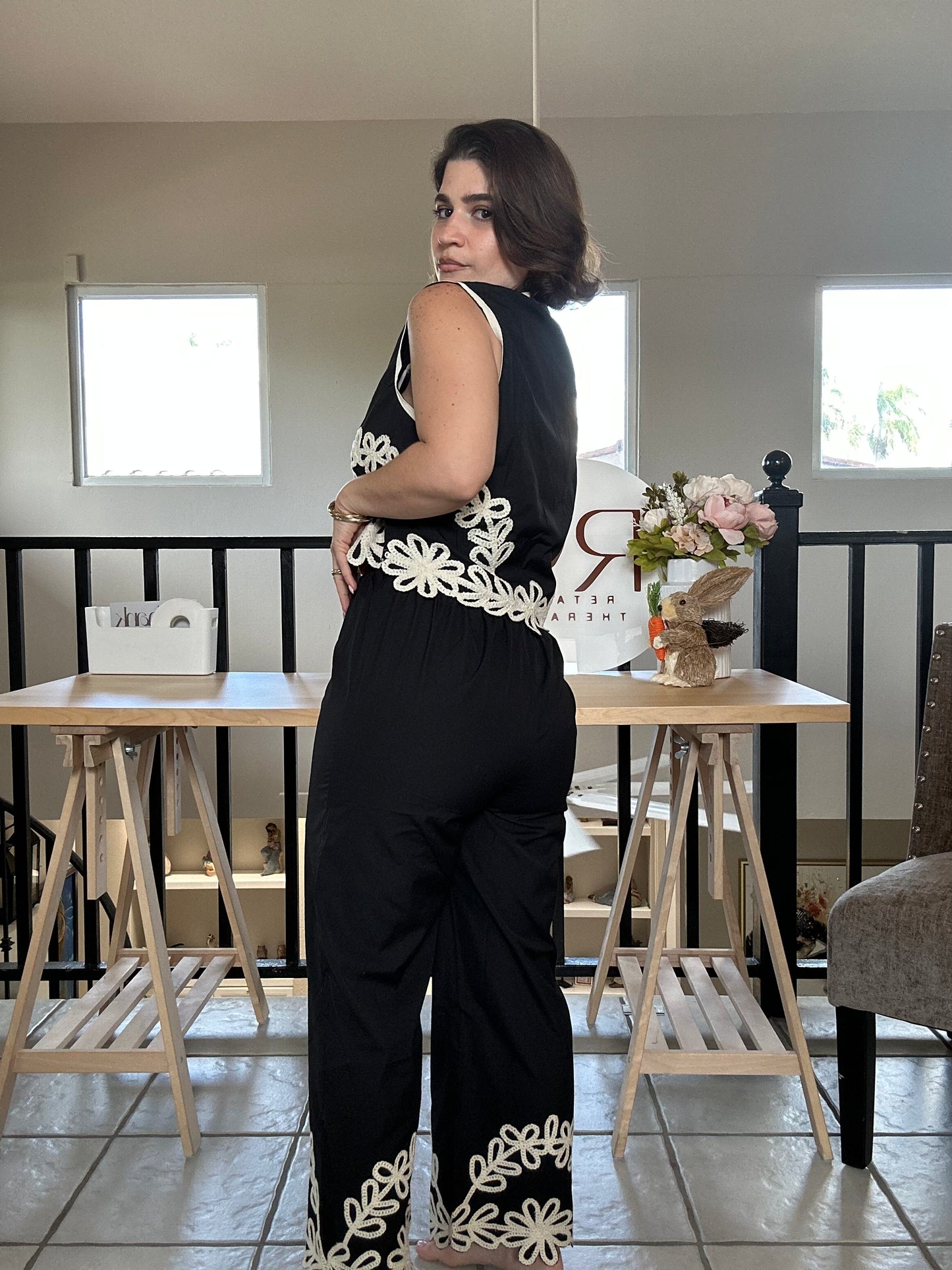 Embroidered set